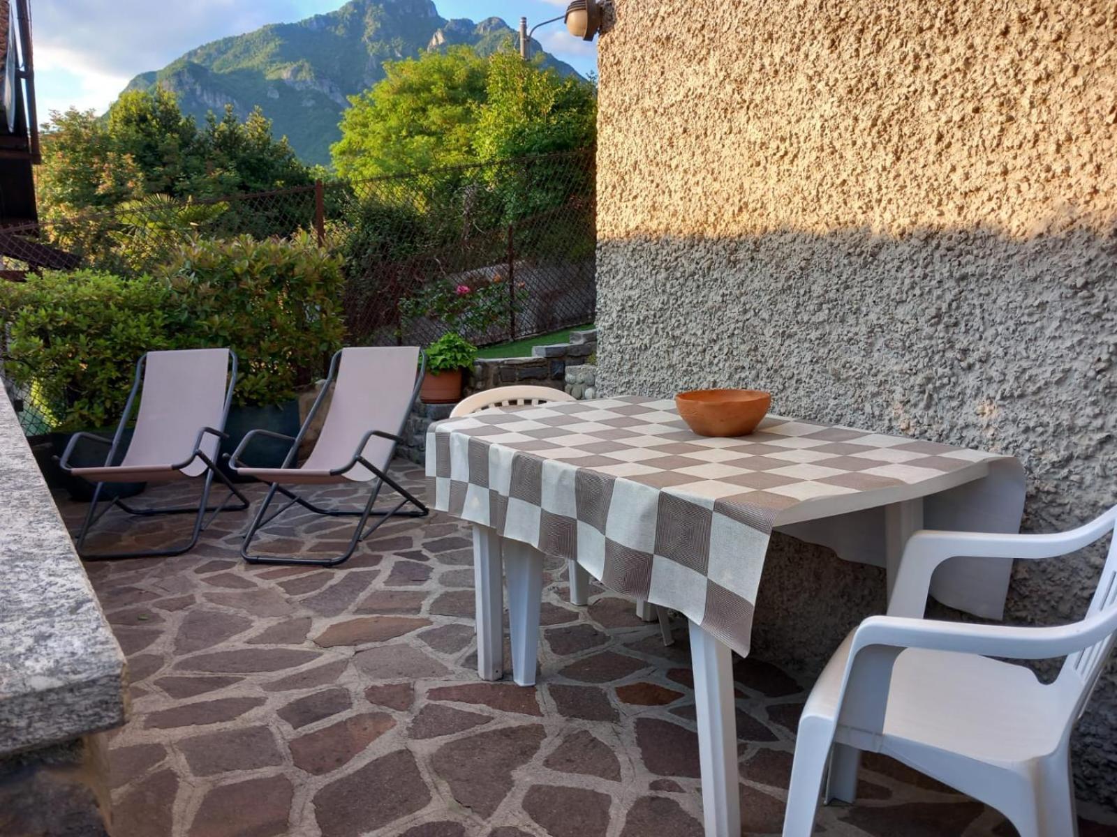 Lake And Guzzi View - Holiday Home Mandello del Lario Exteriér fotografie